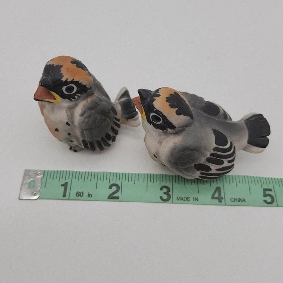RARE Vintage Set (2) Porcelain Sparrow Figurines 2" x 2" Japan - Picture 7 of 8